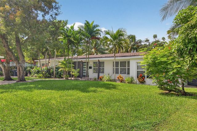 6090 SW 63rd Ave, South Miami, FL 33143