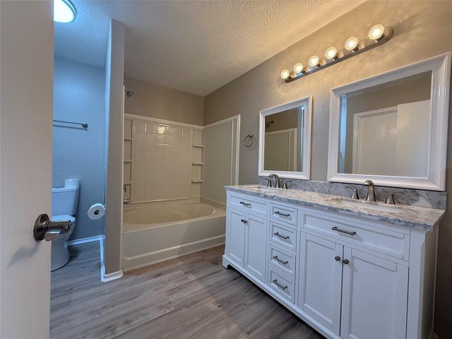 11423 Moonlight Ridge Drive, Humble, TX 77396