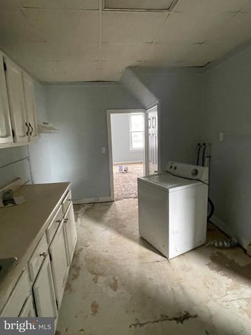 132 HIGH ST, Hagerstown, MD 21740