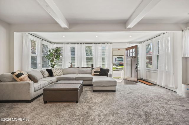 31 12th Street, Hazlet, NJ 07734