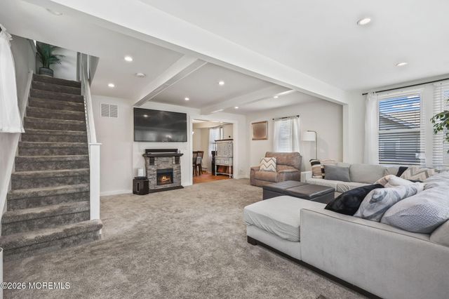 31 12th Street, Hazlet, NJ 07734