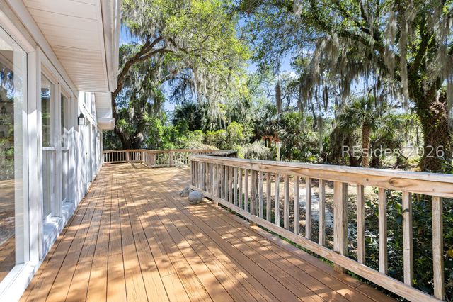4 Bent Tree Ln, Okatie, SC 29909