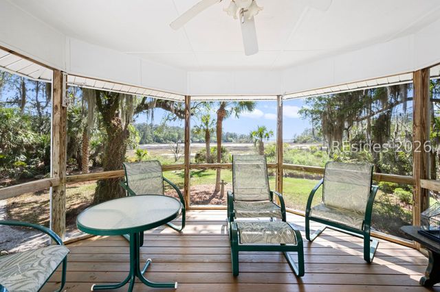 4 Bent Tree Ln, Okatie, SC 29909