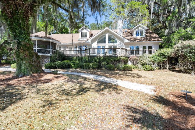 4 Bent Tree Ln, Okatie, SC 29909