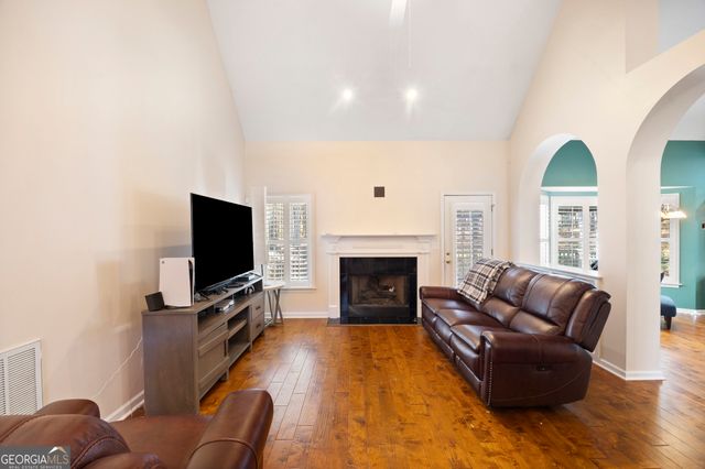 165 Redspire Lane, Fayetteville, GA 30215