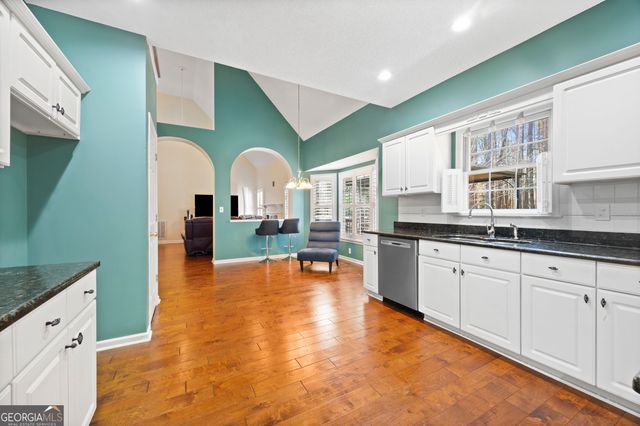 165 Redspire Lane, Fayetteville, GA 30215