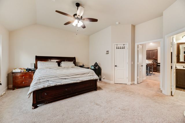 10609 Kettlewood Drive, Fort Worth, TX 76036