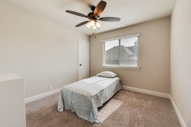 10609 Kettlewood Drive, Fort Worth, TX 76036