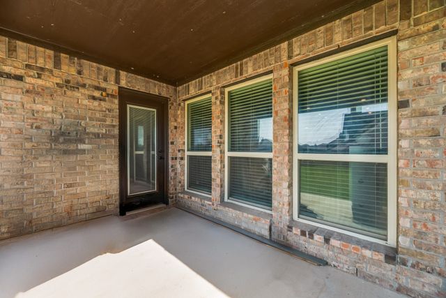 10609 Kettlewood Drive, Fort Worth, TX 76036