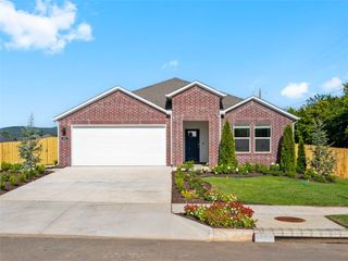 566 Oklahoma Street, Farmington, AR 72730