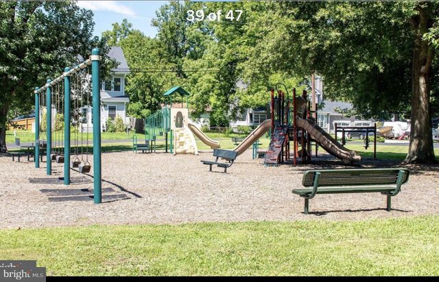 117 OAKWOOD RD, Edgewater, MD 21037