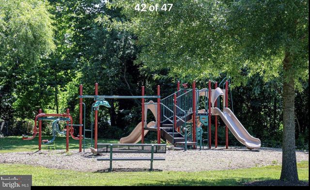 117 OAKWOOD RD, Edgewater, MD 21037