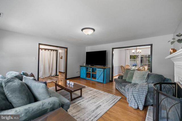 117 OAKWOOD RD, Edgewater, MD 21037