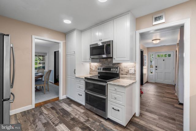 117 OAKWOOD RD, Edgewater, MD 21037