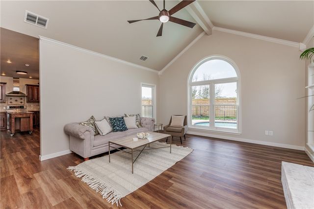 6402 Avignon St, Corpus Christi, TX 78414