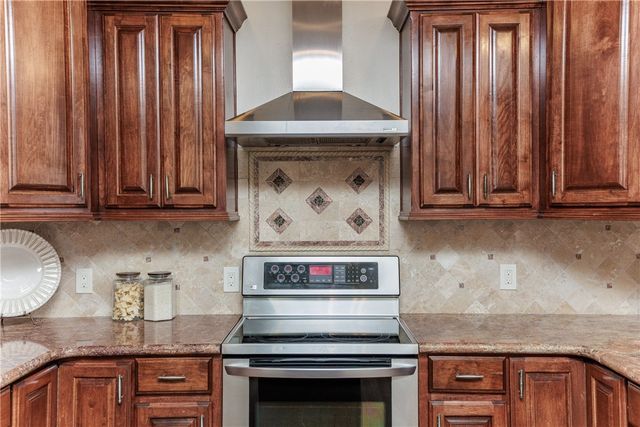 6402 Avignon St, Corpus Christi, TX 78414