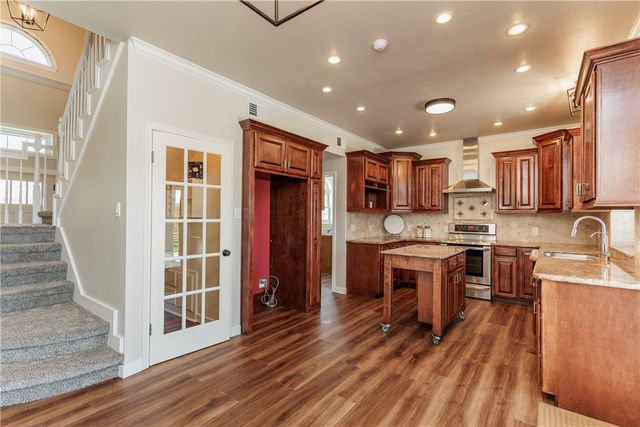 6402 Avignon St, Corpus Christi, TX 78414