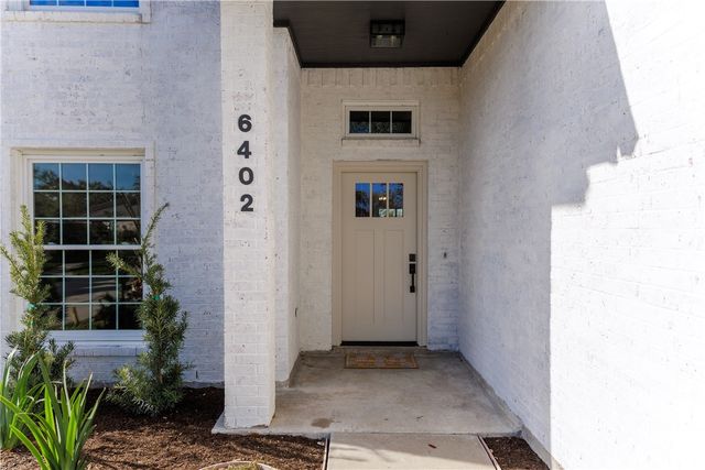 6402 Avignon St, Corpus Christi, TX 78414