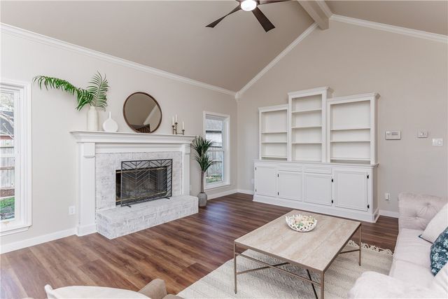 6402 Avignon St, Corpus Christi, TX 78414