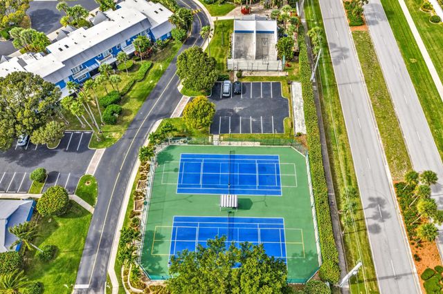 120 Ocean Dunes Circle, Jupiter, FL 33477