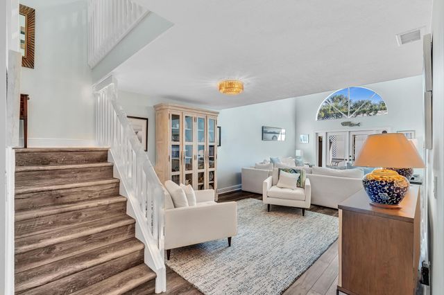 120 Ocean Dunes Circle, Jupiter, FL 33477