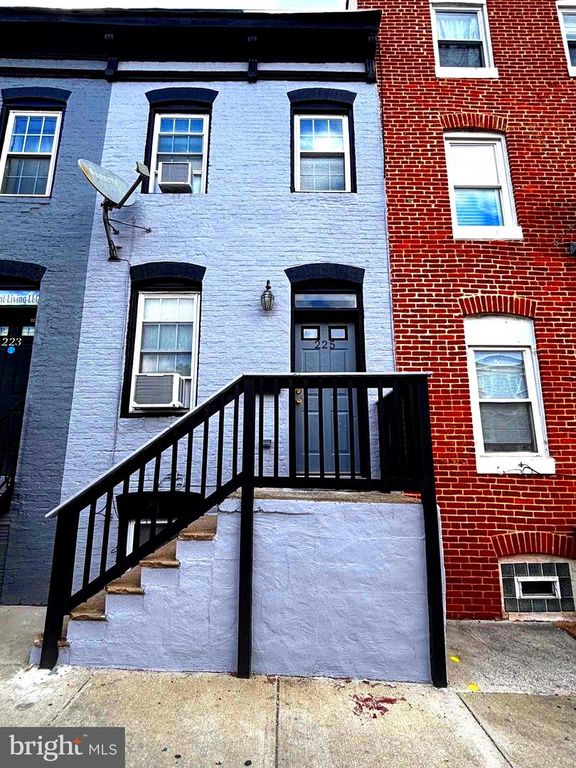 225 FULTON S, Baltimore, MD 21223