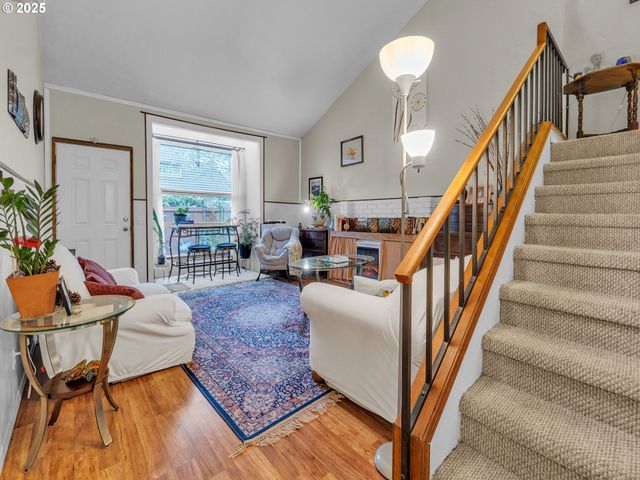 3534 WESTLEIGH St, Eugene, OR 97405