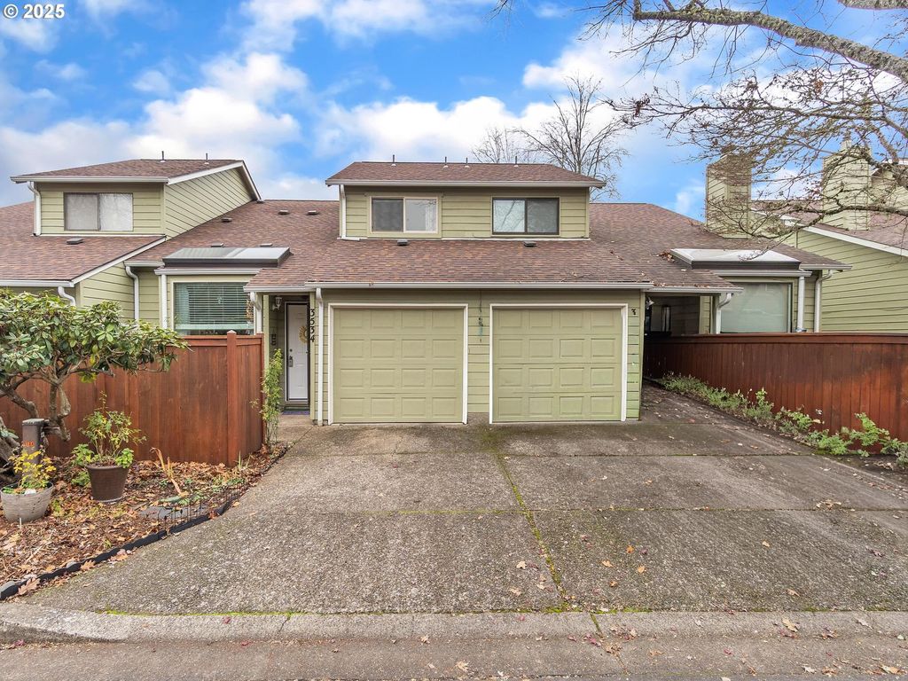 3534 WESTLEIGH St, Eugene, OR 97405