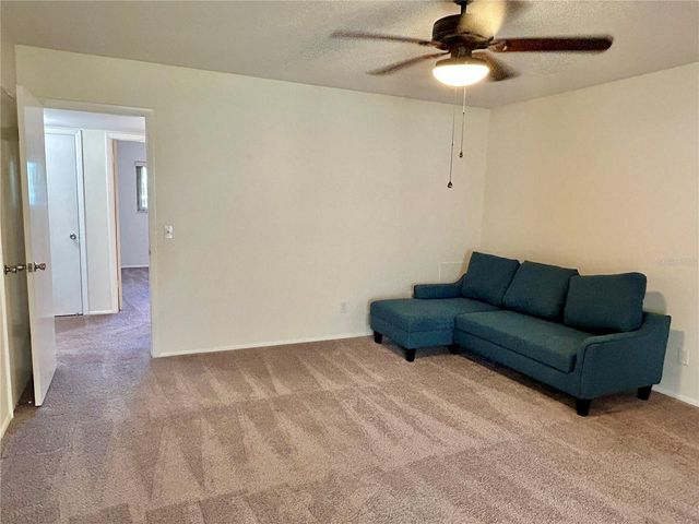 2070 WORLD PARKWAY BOULEVARD 36, Clearwater, FL 33763