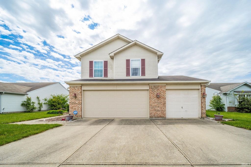1831 East Fork Drive, Brownsburg, IN 46112