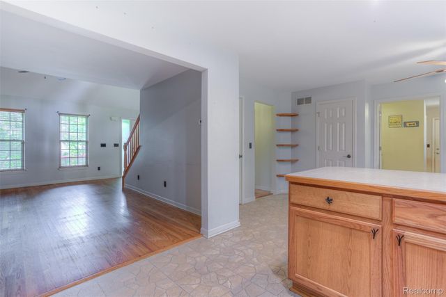 3930 DUNNING Road, Rochester Hills, MI 48309