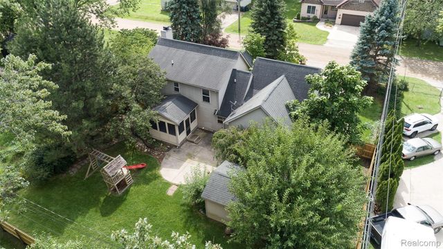 3930 DUNNING Road, Rochester Hills, MI 48309