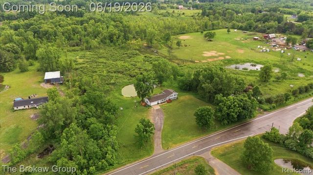 4495 Groveland Road, Ortonville, MI 48462