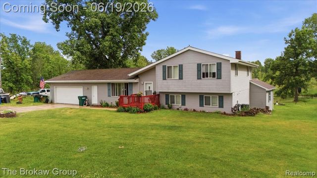 4495 Groveland Road, Ortonville, MI 48462