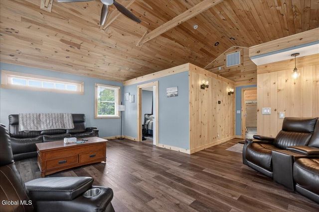 12 Whitney Drive, Nassau, NY 12123