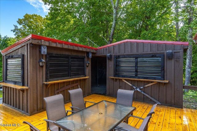12 Whitney Drive, Nassau, NY 12123