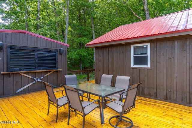 12 Whitney Drive, Nassau, NY 12123