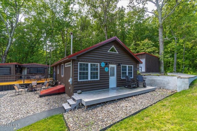 12 Whitney Drive, Nassau, NY 12123