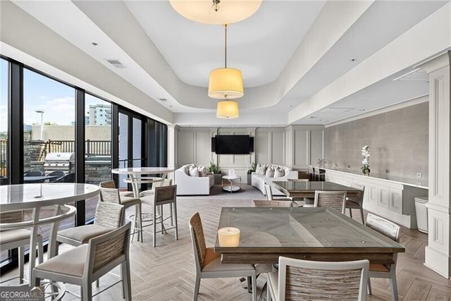 2233 Peachtree Road NE 1602, Atlanta, GA 30309