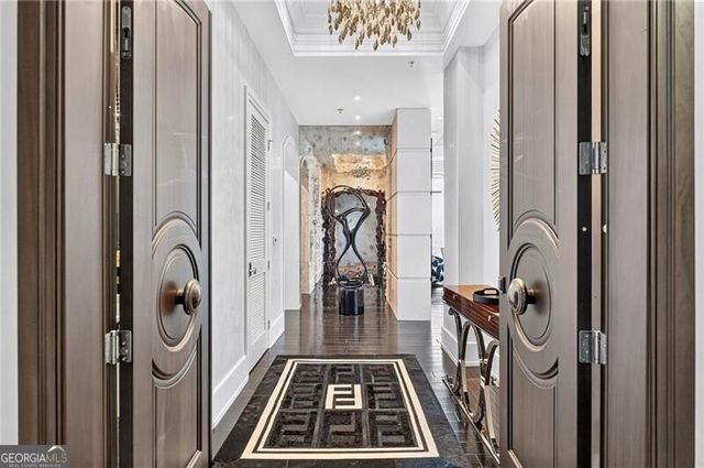 2233 Peachtree Road NE 1602, Atlanta, GA 30309