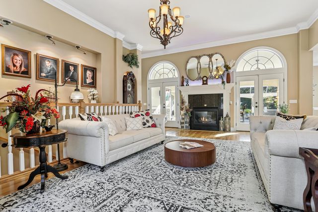 2096 Lindsey Lane, Niceville, FL 32578