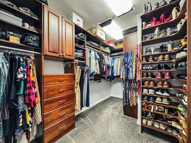 2096 Lindsey Lane, Niceville, FL 32578