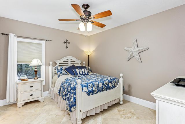 2096 Lindsey Lane, Niceville, FL 32578