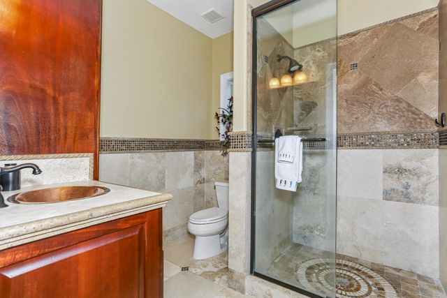 2096 Lindsey Lane, Niceville, FL 32578