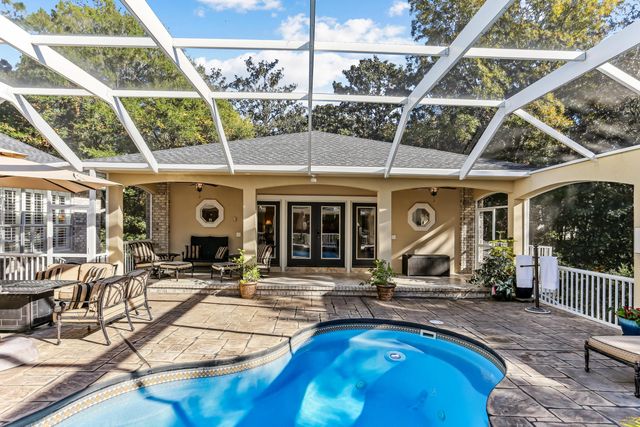 2096 Lindsey Lane, Niceville, FL 32578