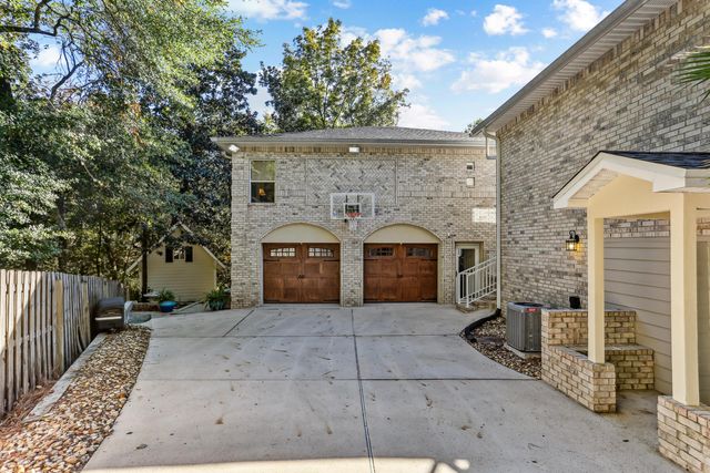 2096 Lindsey Lane, Niceville, FL 32578