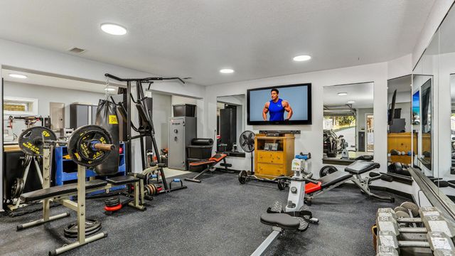 2096 Lindsey Lane, Niceville, FL 32578