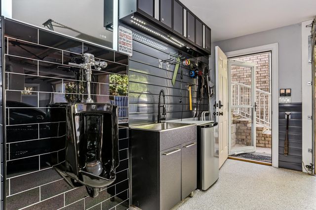 2096 Lindsey Lane, Niceville, FL 32578