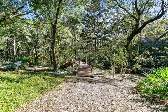 2096 Lindsey Lane, Niceville, FL 32578