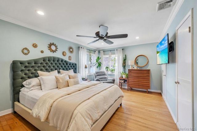 990 Thomas Avenue, Baldwin, NY 11510